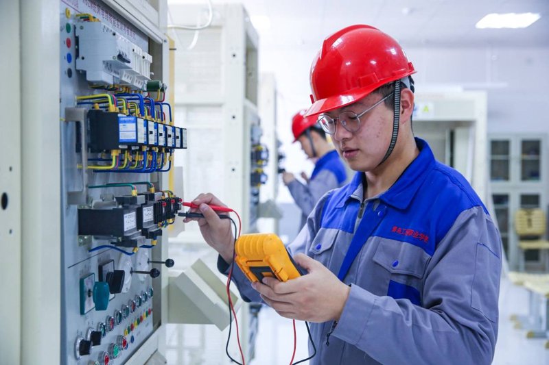 电力安装工程：点亮智慧城市的灯火